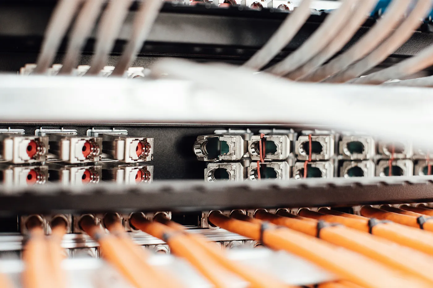 How does internet works?